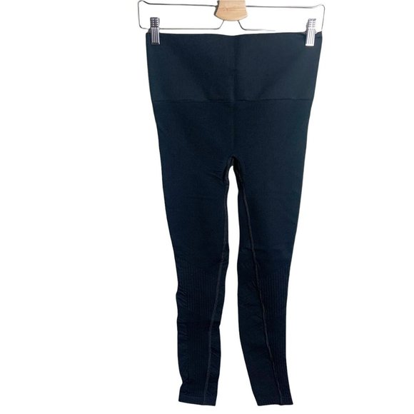 NEW! Blanqi Contour Leggings - Picture 1 of 6